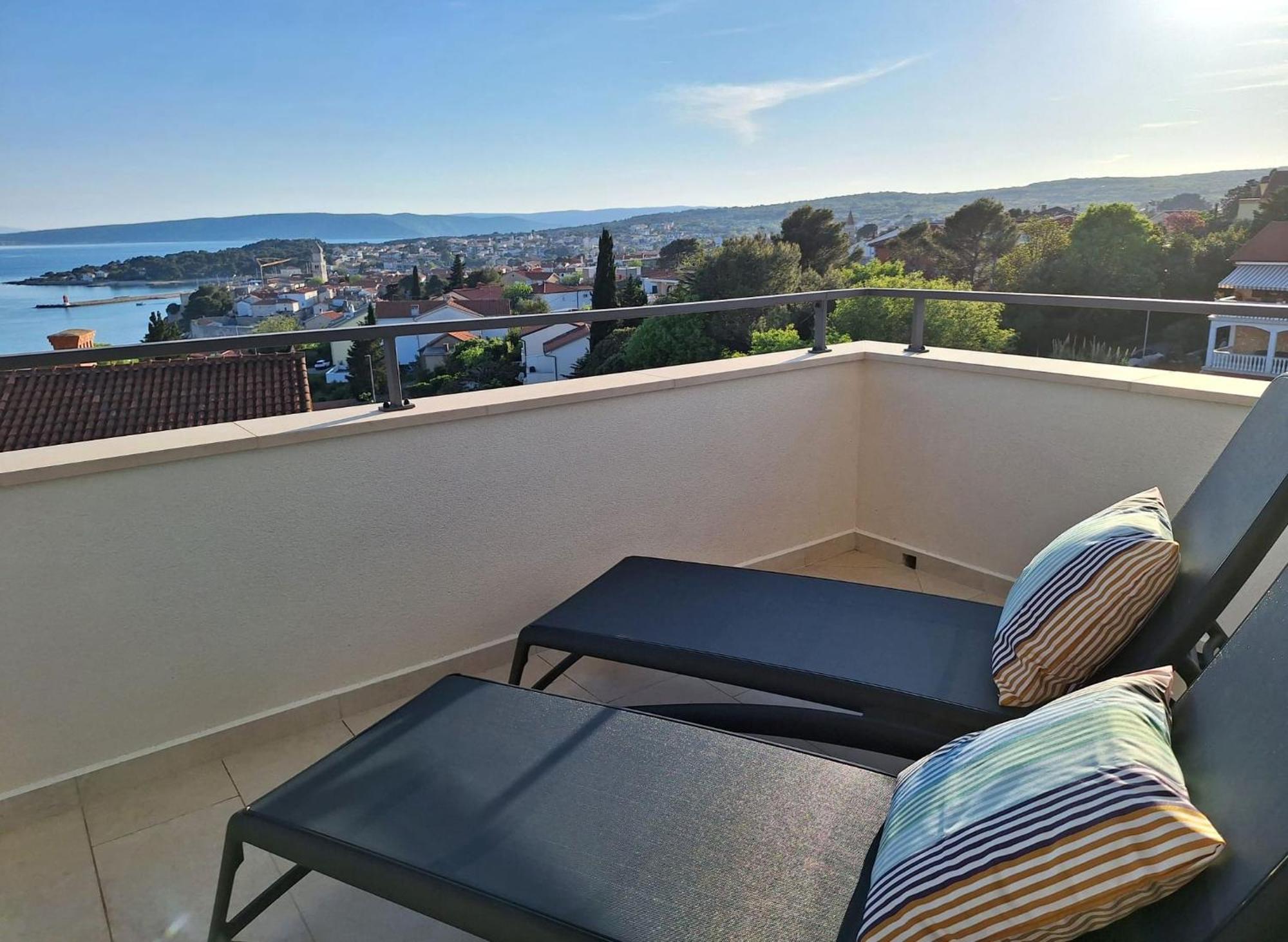 Sea View Apartments Ivana Krk Town Exterior foto